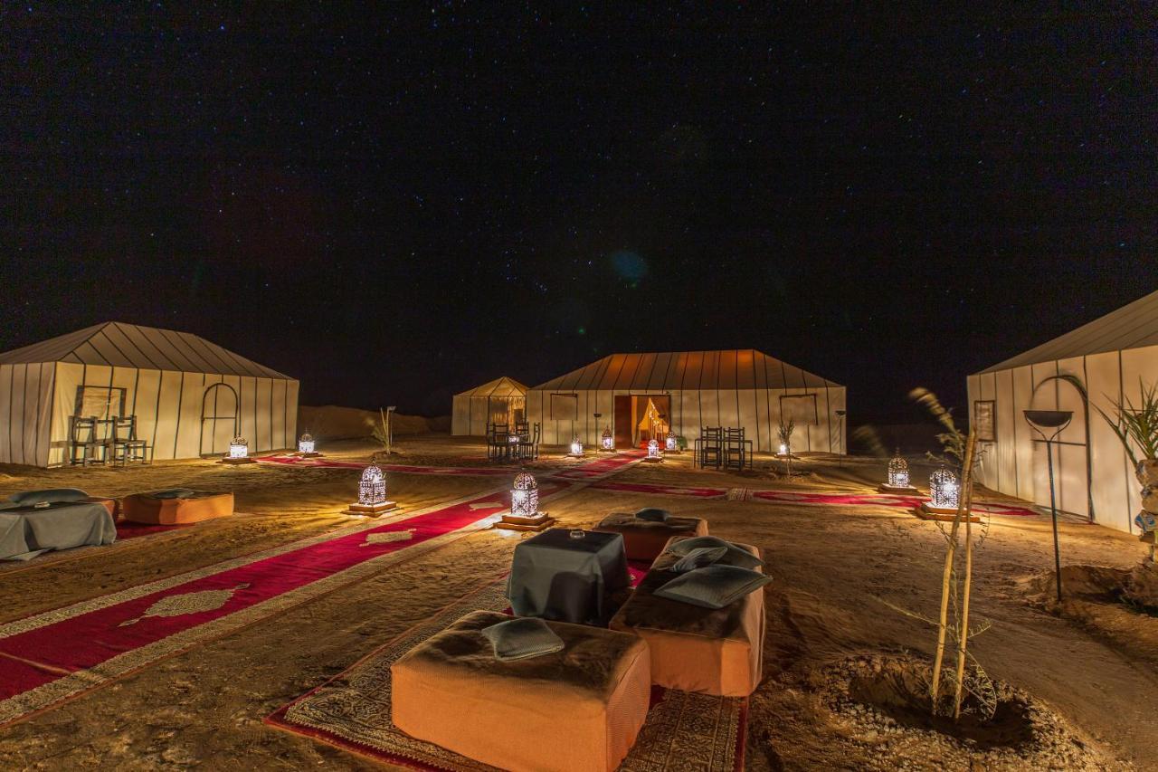 Отель Sirocco Luxury Camp Мерзуга Экстерьер фото